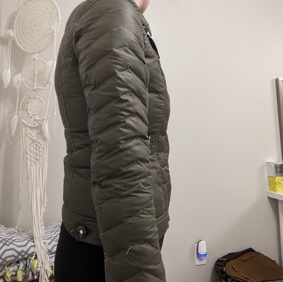 Guess Jacket Army Green Leopard Print Inner Lining Women's X Small - Picture 14 of 14